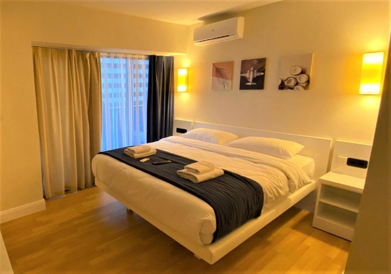 Delux Sea View Aparthotel In Orbi City Batumi Exterior foto
